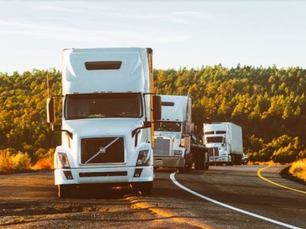3 Steps to Kickstart Your Truck Driving Career